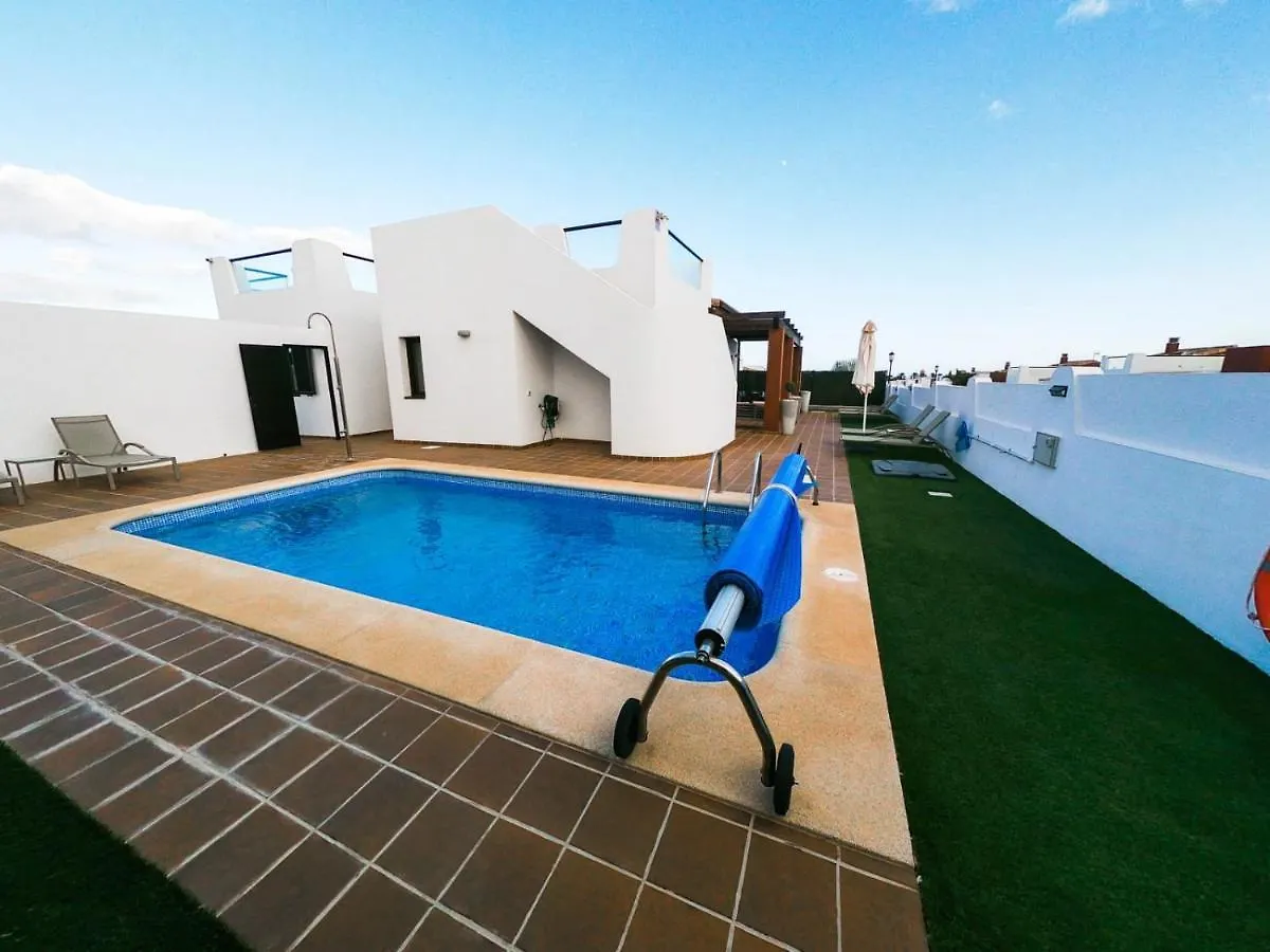 Villa James Caleta De Fuste 0*,  Spanien